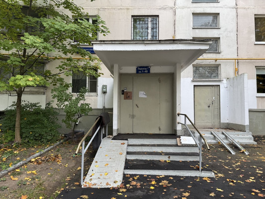 Продам трехкомнатную (3-комн.) квартиру, Академика Волгина ул, 3, Москва г