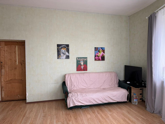 Продам двухкомнатную (2-комн.) квартиру, Рашпилевская ул, 42, Краснодар г