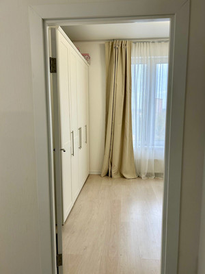 Продам двухкомнатную (2-комн.) квартиру, Маршала Бирюзова ул, 13к2, Одинцово г