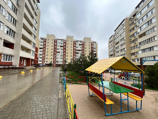 Продам однокомнатную (1-комн.) квартиру, Балаклавская ул, 73б, Симферополь г