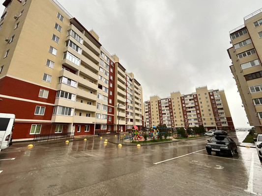 Продам однокомнатную (1-комн.) квартиру, Балаклавская ул, 73б, Симферополь г