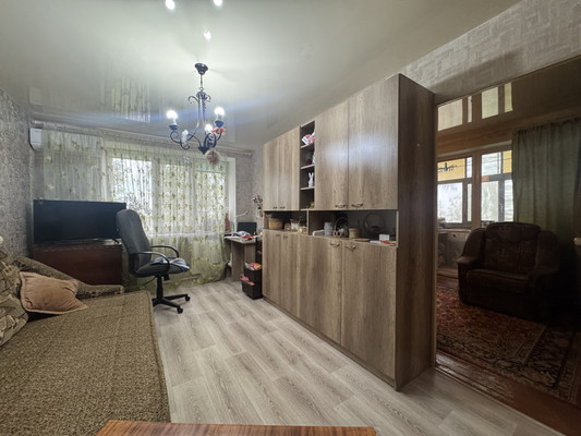 Продам двухкомнатную (2-комн.) квартиру, Севастопольская ул, 5, Новофедоровка пгт