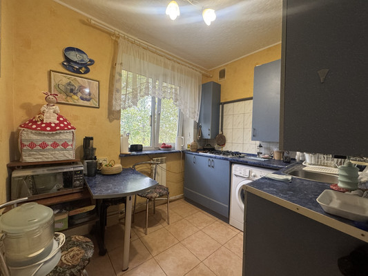 Продам двухкомнатную (2-комн.) квартиру, Севастопольская ул, 5, Новофедоровка пгт