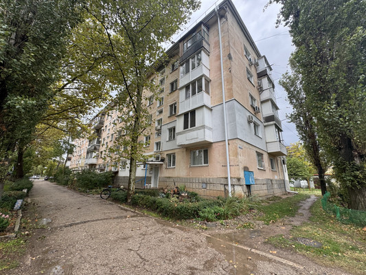 Продам двухкомнатную (2-комн.) квартиру, Севастопольская ул, 5, Новофедоровка пгт