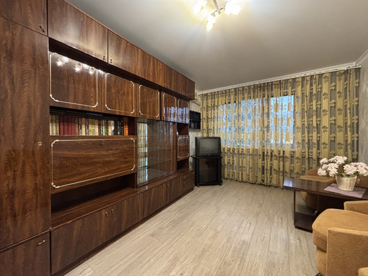 Сдам однокомнатную (1-комн.) квартиру, Наличная ул, 40к4, Санкт-Петербург г