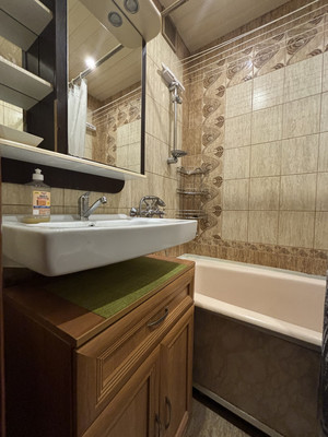 Сдам однокомнатную (1-комн.) квартиру, Наличная ул, 40к4, Санкт-Петербург г