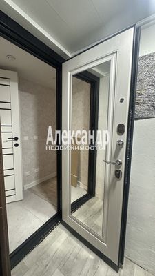 Продам комнату в 3-комн. квартире, Садовая ул, 59, Санкт-Петербург г