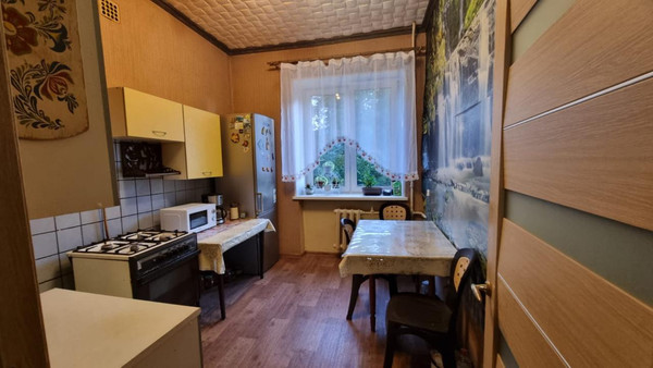Продам многокомнатную квартиру, Школьная ул, 68, Видное г