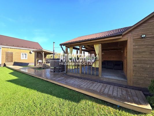 Продам дом в поселке коттеджный посёлок Мёдуши, 19, Старые Медуши д, 45 км от города