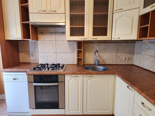 Продам двухкомнатную (2-комн.) квартиру, Кондратьевский пр-кт, 83к1, Санкт-Петербург г
