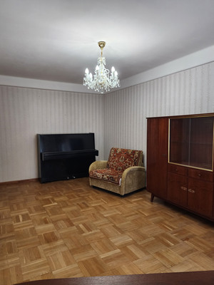 Продам двухкомнатную (2-комн.) квартиру, Кондратьевский пр-кт, 83к1, Санкт-Петербург г