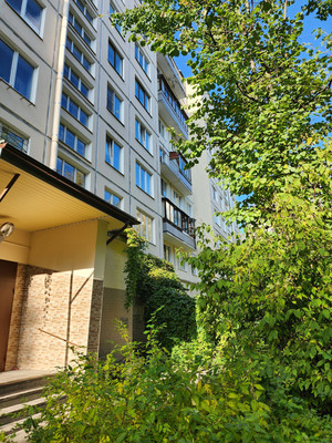 Продам двухкомнатную (2-комн.) квартиру, Кондратьевский пр-кт, 83к1, Санкт-Петербург г