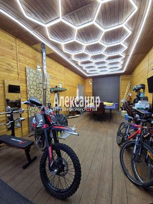 Продам дом в поселке коттеджный посёлок Мёдуши, 19, Старые Медуши д, 45 км от города