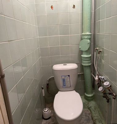 Продам двухкомнатную (2-комн.) квартиру, Бела Куна ул, 19, Симферополь г