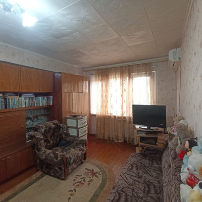 Продам двухкомнатную (2-комн.) квартиру, Железнодорожная ул, 162, Майкоп г