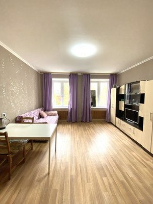 Продам трехкомнатную (3-комн.) квартиру, Революционный пр-кт, 15, Подольск г