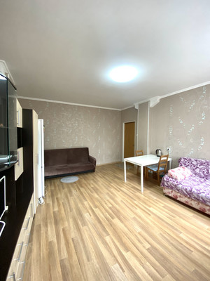 Продам трехкомнатную (3-комн.) квартиру, Революционный пр-кт, 15, Подольск г