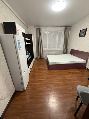 Продам трехкомнатную (3-комн.) квартиру, Революционный пр-кт, 15, Подольск г