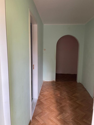 Продам двухкомнатную (2-комн.) квартиру, Нагорная ул, 13, Партенит пгт