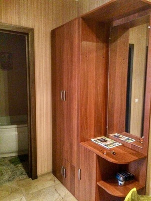 Продам двухкомнатную (2-комн.) квартиру, им. Селезнева ул, 4/10, Краснодар г