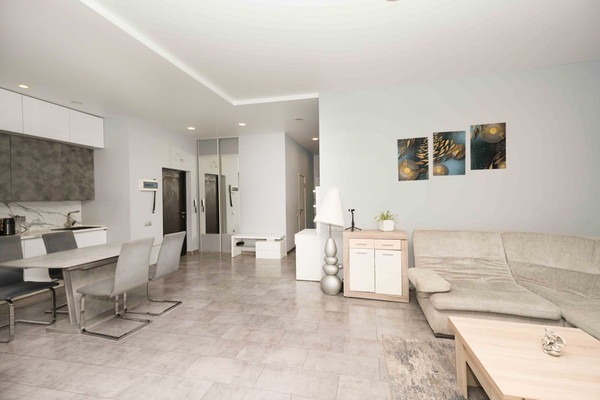 Продам однокомнатную (1-комн.) квартиру, Старокубанская ул, 137к2, Краснодар г