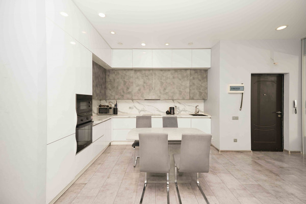 Продам однокомнатную (1-комн.) квартиру, Старокубанская ул, 137к2, Краснодар г