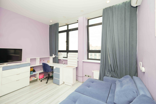 Продам однокомнатную (1-комн.) квартиру, Старокубанская ул, 137к2, Краснодар г