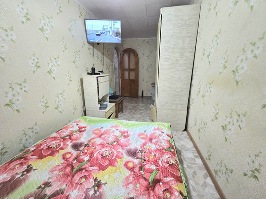 Продам трехкомнатную (3-комн.) квартиру, Комсомольская ул, 27, Кокино д