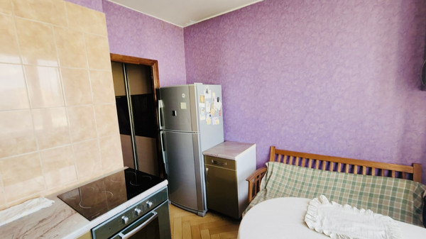 Продам двухкомнатную (2-комн.) квартиру, Балаклавский пр-кт, 2бк3, Москва г