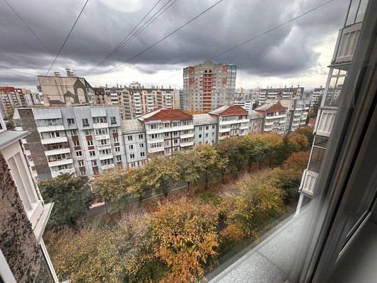Продам трехкомнатную (3-комн.) квартиру, Батурина ул, 15, Красноярск г