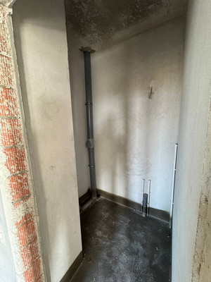 Продам трехкомнатную (3-комн.) квартиру, Куйбышева ул, 2, Калининград г