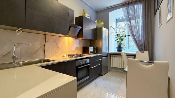 Продам двухкомнатную (2-комн.) квартиру, 5-я Советская ул, 28, Санкт-Петербург г