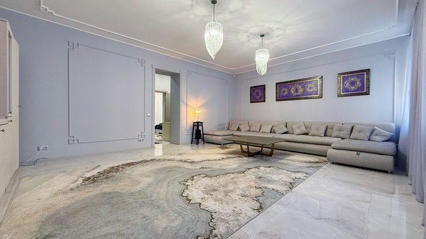 Продам двухкомнатную (2-комн.) квартиру, 5-я Советская ул, 28, Санкт-Петербург г