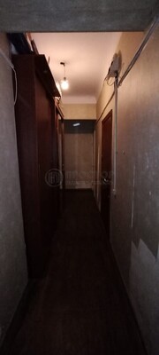Продам трехкомнатную (3-комн.) квартиру, Новозаводская ул, 25к4, Москва г