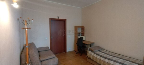 Продам трехкомнатную (3-комн.) квартиру, Новозаводская ул, 25к4, Москва г