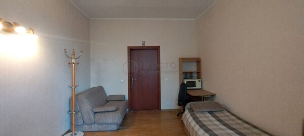 Продам трехкомнатную (3-комн.) квартиру, Новозаводская ул, 25к4, Москва г