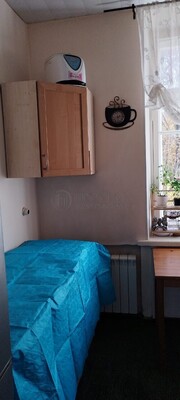 Продам трехкомнатную (3-комн.) квартиру, Новозаводская ул, 25к4, Москва г