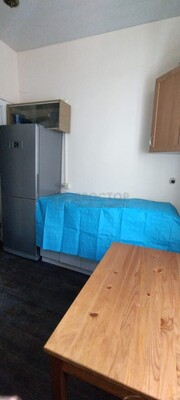 Продам трехкомнатную (3-комн.) квартиру, Новозаводская ул, 25к4, Москва г