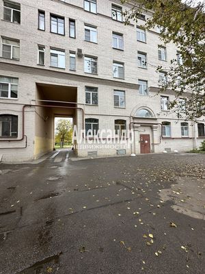 Продам двухкомнатную (2-комн.) квартиру, Октябрьская наб, 74к1, Санкт-Петербург г