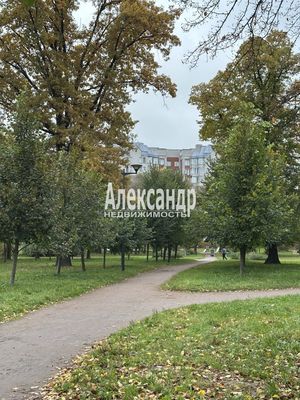 Продам двухкомнатную (2-комн.) квартиру, Октябрьская наб, 74к1, Санкт-Петербург г