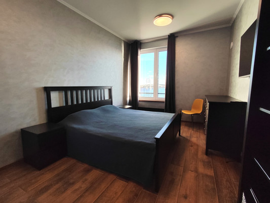 Продам однокомнатную (1-комн.) квартиру, Миклухо-Маклая наб, 1к1, Санкт-Петербург г