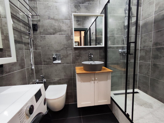 Продам однокомнатную (1-комн.) квартиру, Миклухо-Маклая наб, 1к1, Санкт-Петербург г