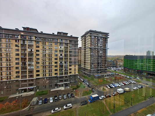 Продам двухкомнатную (2-комн.) квартиру, Александра Курынова ул, 4к2, Казань г