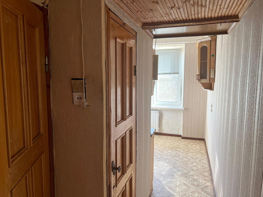 Продам двухкомнатную (2-комн.) квартиру, Трудящихся б-р, 13а, Колпино г