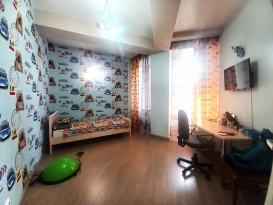 Продам многокомнатную квартиру, Лермонтова ул, 81/7, Иркутск г