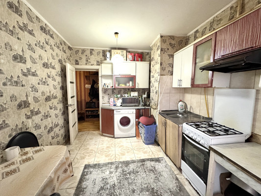 Продам трехкомнатную (3-комн.) квартиру, Авиационная ул, 25, Брянск г