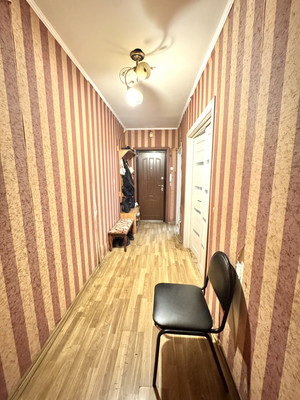 Продам трехкомнатную (3-комн.) квартиру, Авиационная ул, 25, Брянск г