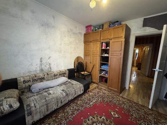 Продам трехкомнатную (3-комн.) квартиру, Авиационная ул, 25, Брянск г