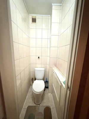 Продам трехкомнатную (3-комн.) квартиру, Авиационная ул, 25, Брянск г