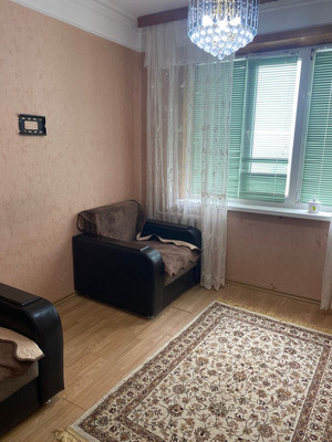 Сдам трехкомнатную (3-комн.) квартиру, Перова ул, 11, Махачкала г